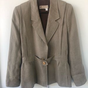Womens Gucci Suit size 10